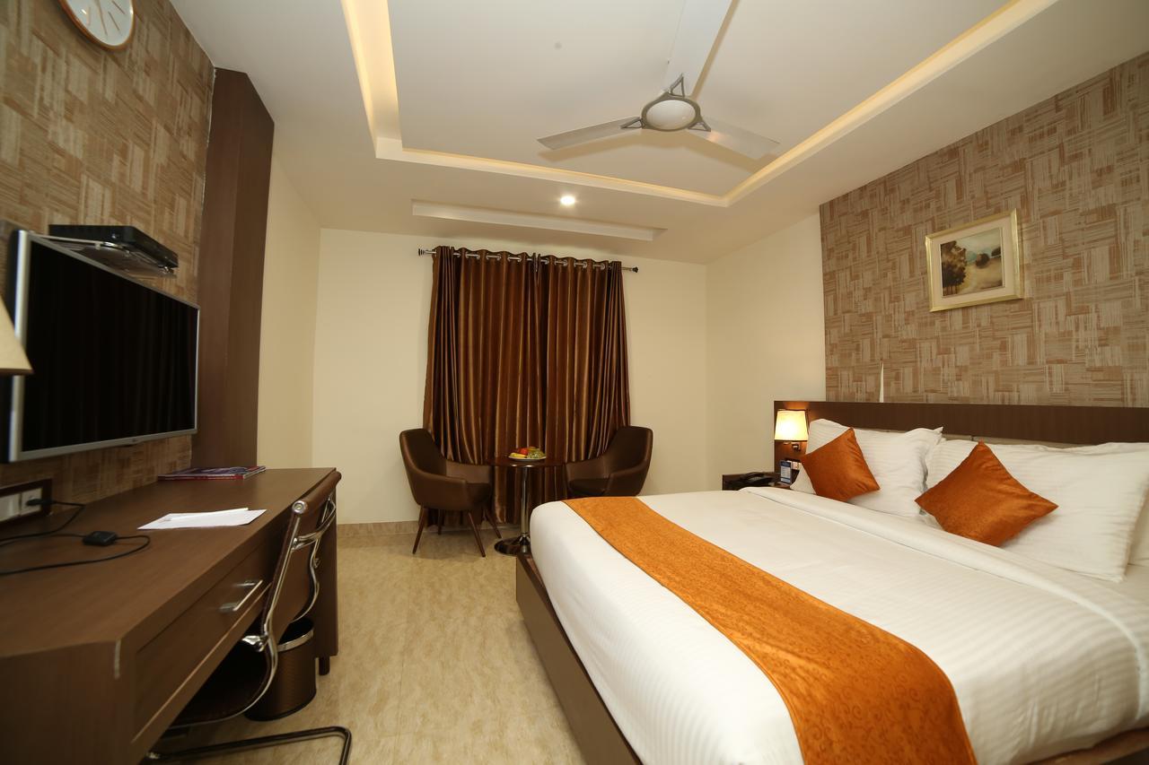 Hotel Indraprasttha Виджаявада Экстерьер фото